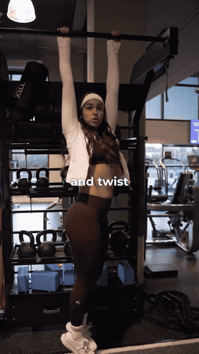 Bar Hang + Twist